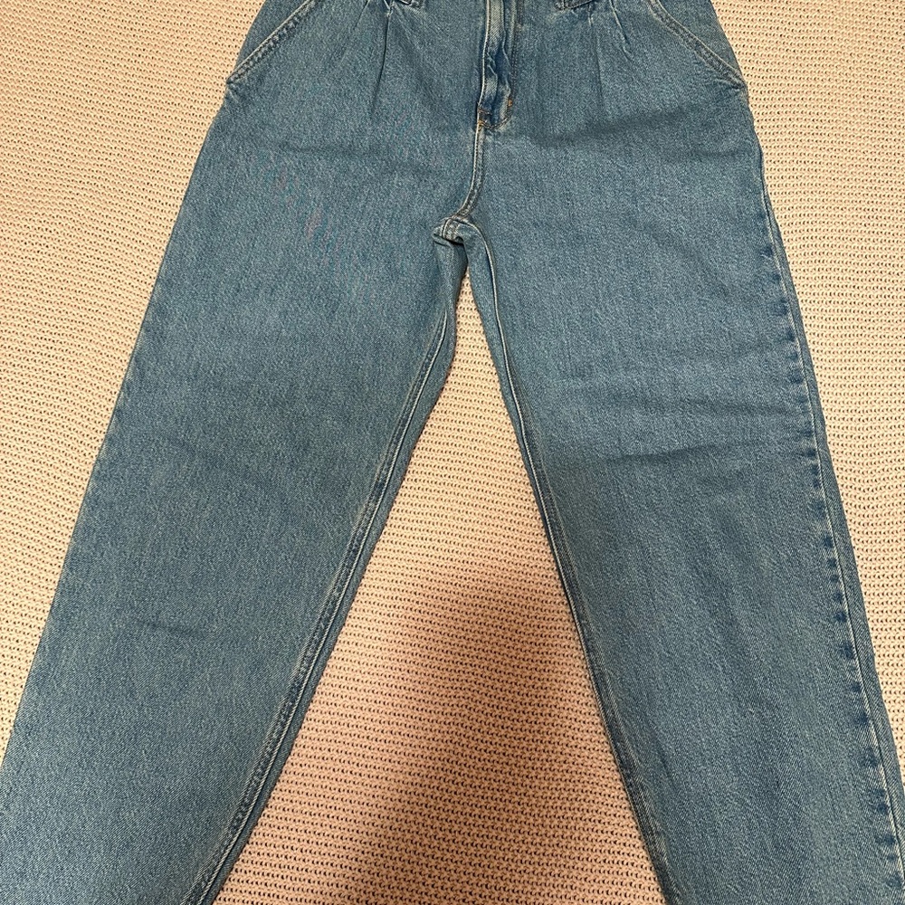 NAF NAF Blue Denim cropped Jeans high waisted size 26